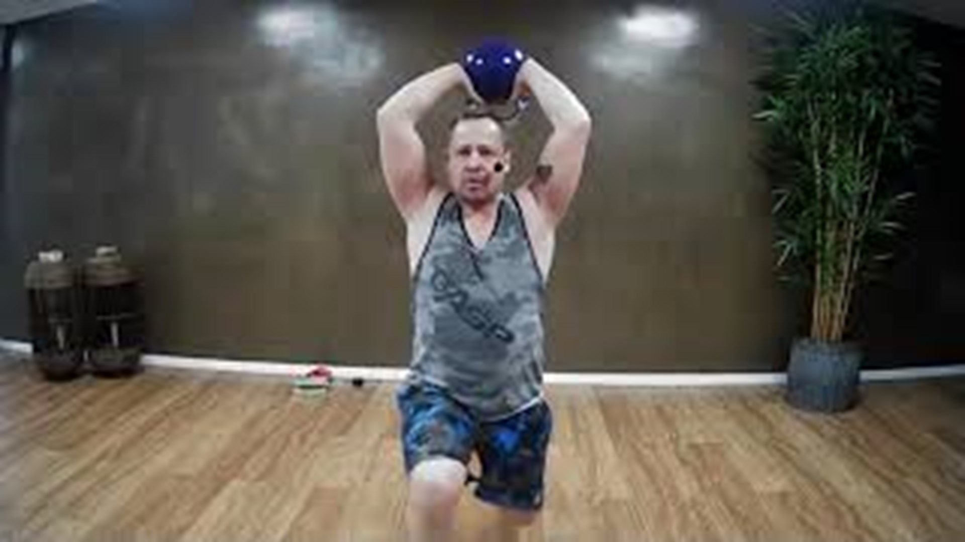 15.2.2021 - Kettlebell - 30 min. med Steen Hess