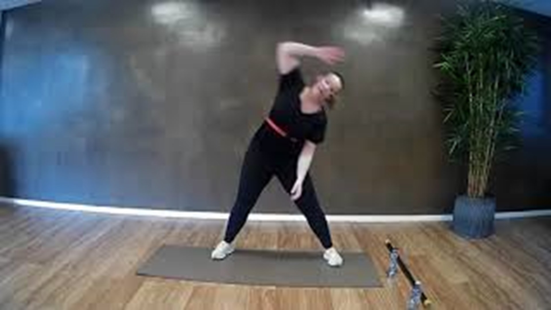 4.4.2021 - Body Toning med Mette Klyver - 30 min.