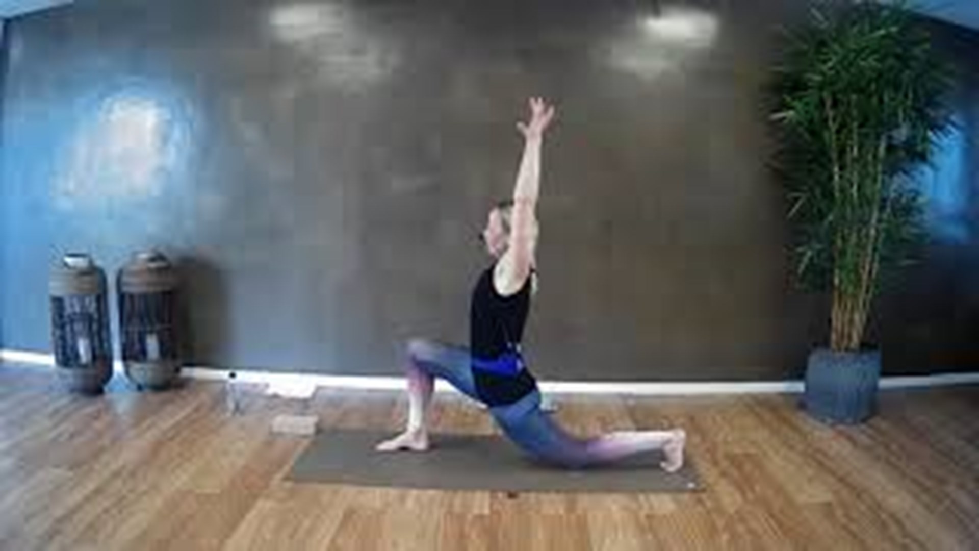 16.4.2021 - Blid Yoga - 60 min. med Sarah Klintholm